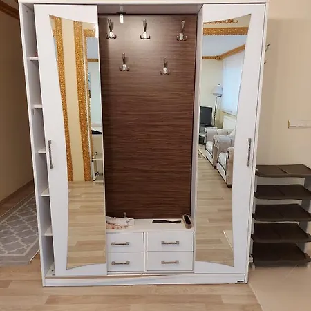 Seasidehouse Apartament *